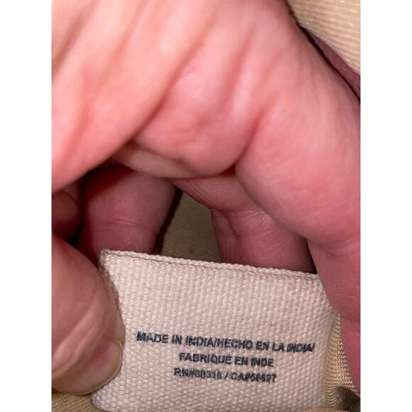 Lucky Brand Crossbody Purse -‎ In a Beautiful Maroon Color - So many pockets! - Picture 12 of 14